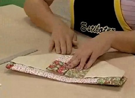 Como criar um bolo de origami (Foto:Divulgação).