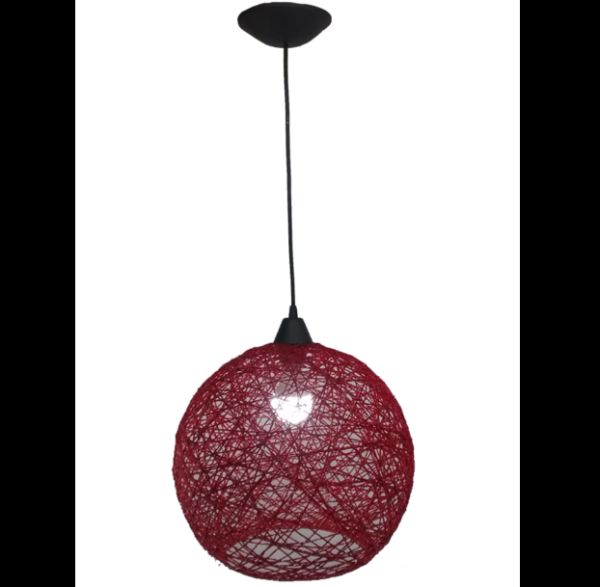 lustre de barbante vermelho