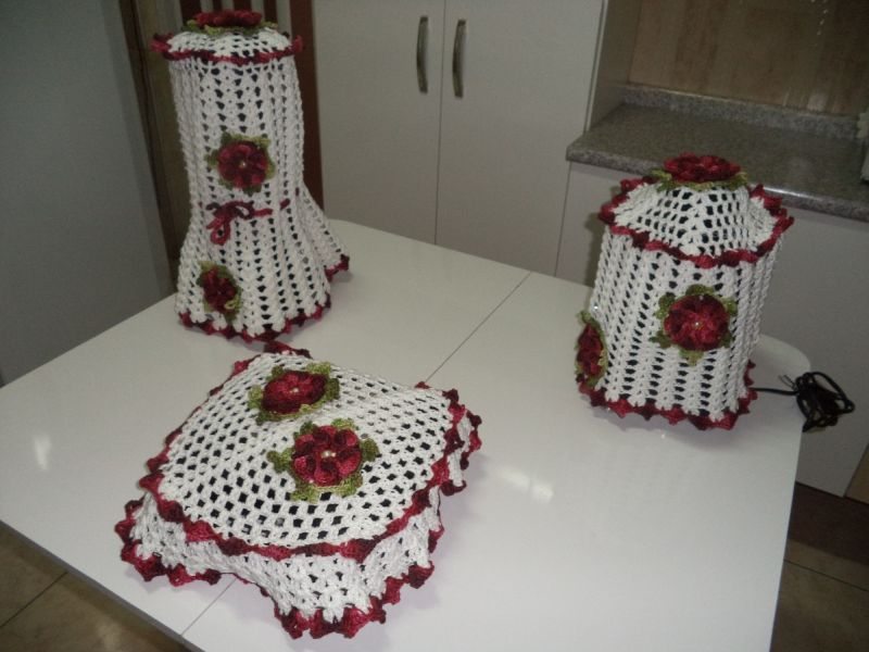 A cozinha fica linda com este crocheamei !!  Jogo de cozinha croche,  Cozinha de crochet, Jogos de cozinha