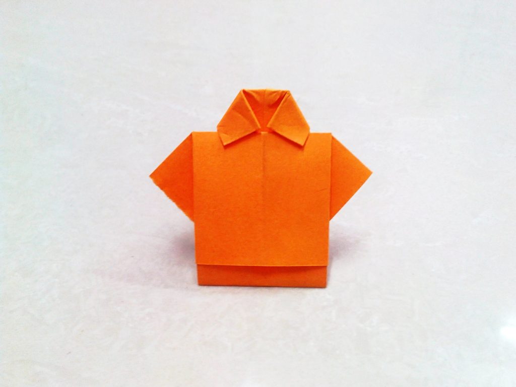 camiseta origami