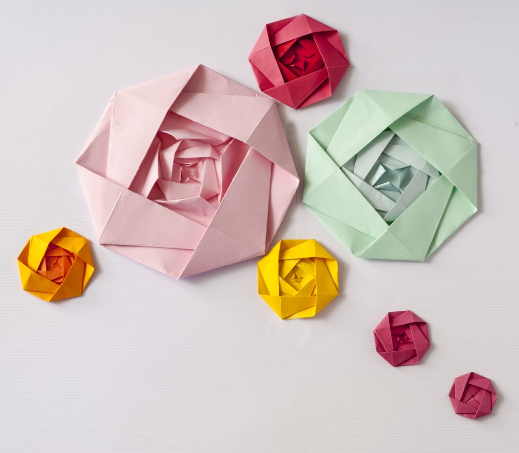 flor de papel rosa de papel