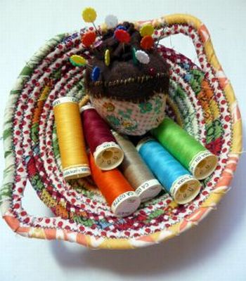 Esta bacia de tecido enfeitará de forma primorosa a sua casa (Foto: craftstylish.com)