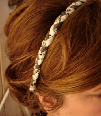 Se você resolver vender esta tiara em tecido seus lucros serão bem altos, já que ela é linda e mulheres não resistem a acessórios interessantes (Foto: whimsicalworldoflaurabird.blogspot.com.br)