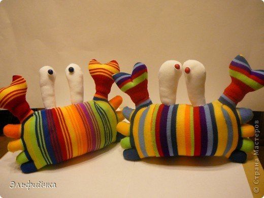 Caranguejo de meia colorida é simpático e faz o maior sucesso com os pequenos (Foto: fabartdiy.com) 