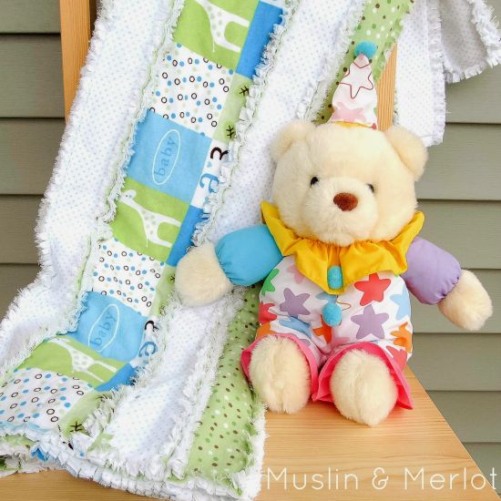 Este cobertor infantil também pode ser uma ótima fonte de renda extra (Foto: muslinandmerlot.blogspot.com.br) 