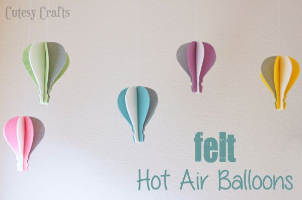 Balão de feltro é barato, mas enfeita de forma primorosa (Foto: cutesycrafts.com) 