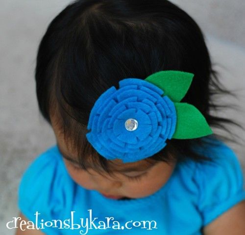  Este enfeite de cabelo com feltro é fofo e todos gostam (Foto: creationsbykara.com)