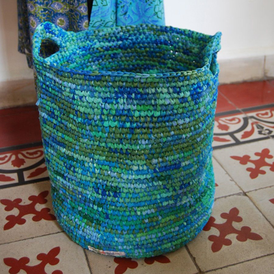 Artesanato com Sacolas Plásticas