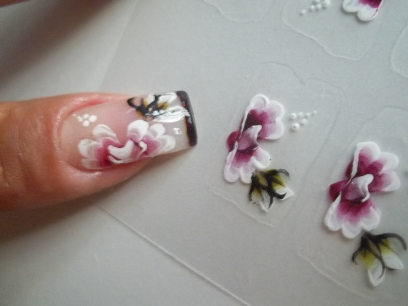 22 Ideias de Adesivo Artesanal para Unhas Artesanato Passo a Passo! Mesa Aparador Para Quarto De Bebe ~ 22 Ideias de Adesivo Artesanal para Unhas Artesanato Passo a Passo!