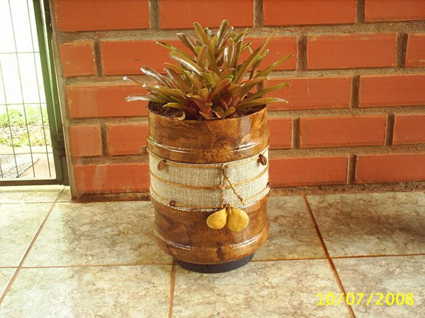 Como fazer vaso de planta com galão de água 20 Ideias De Artesanato Com Galao De Agua Artesanato Passo A Passo