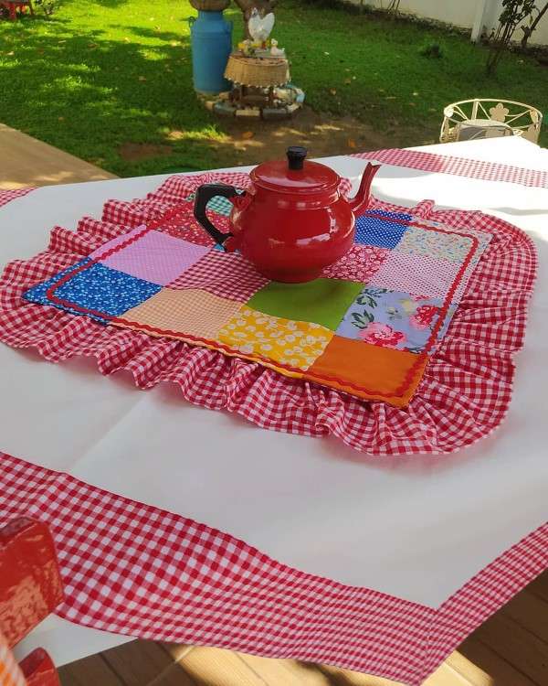 pano de mesa de tecido 