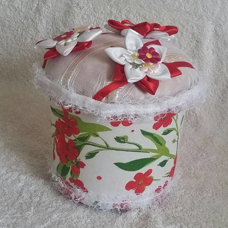 pote de sorvete decorado com rendinhas