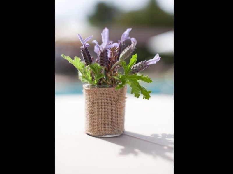 vaso com juta e lavanda 