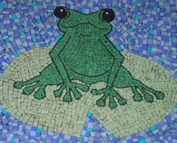 mosaico de papel sapo