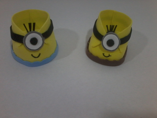 sapato de eva minion