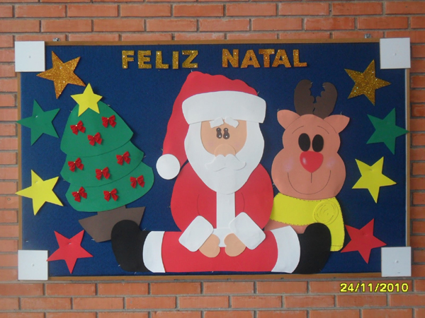 painel escolar de Natal com papai Noel