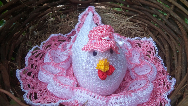 galinha em crochê porta ovo rosa