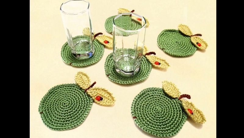 porta copo em crochê pera porta copo em crochê pera