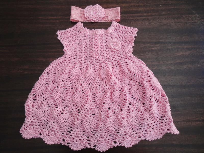 vestido de crochê infantil com tiara