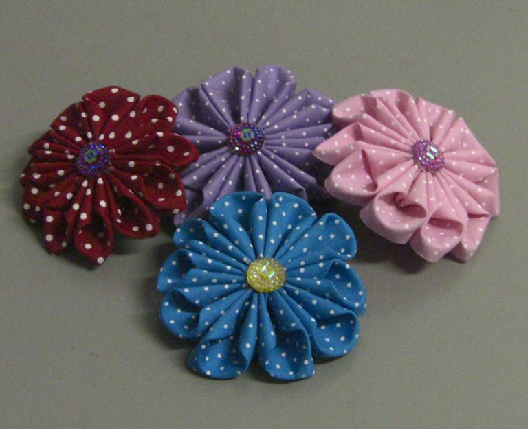 Como fazer flor de tecido: 30 modelos lindos e delicados - Artesanato ...