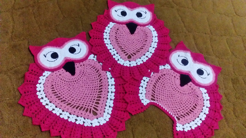 jogo de coruja de crochê pink