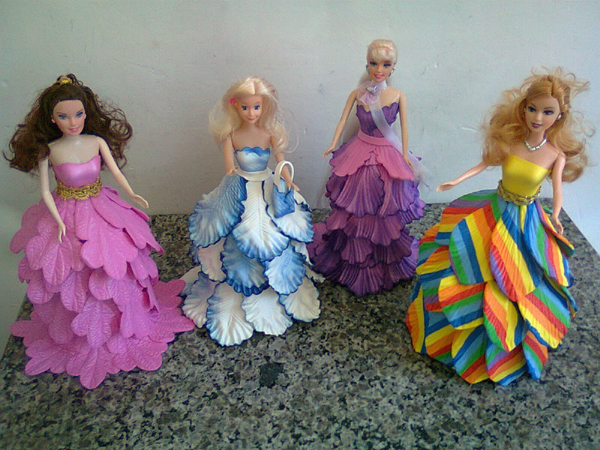 boneca de garrafa pet bonita