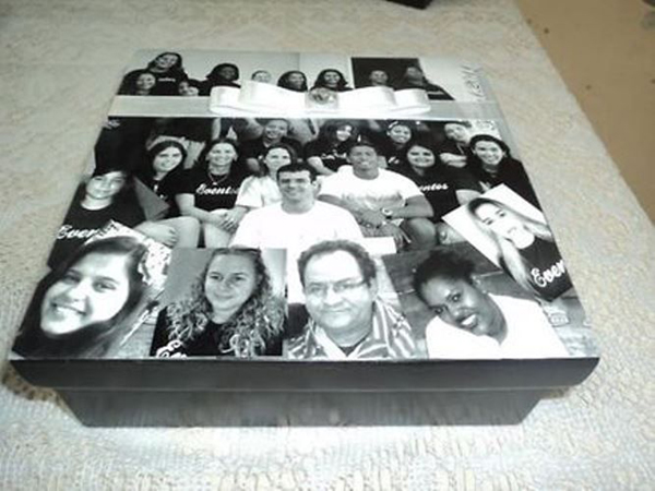 caixa  decorada com fotos com fita