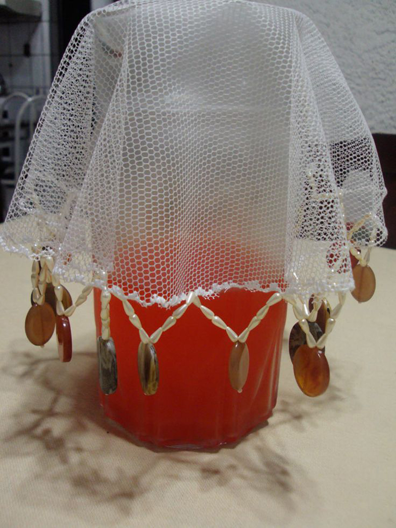 cobre jarra com arrozinho cobre jarra com arrozinho