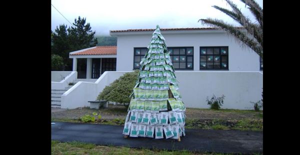 Árvore de Natal com Caixa de Leite: 25 Fotos - Artesanato Passo a Passo! Árvore de Natal com Caixa de Leite: 25 Fotos - Artesanato Passo a Passo!