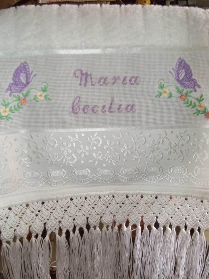 toalha bordada macrame 