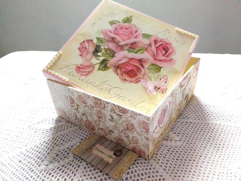 caixa decorada com decoupage