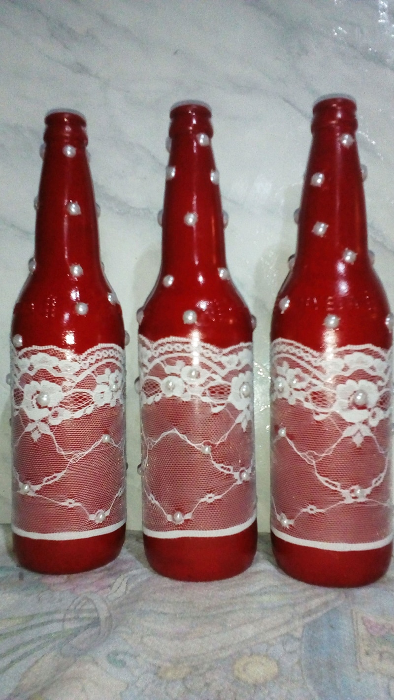 garrafa decorada vermelha