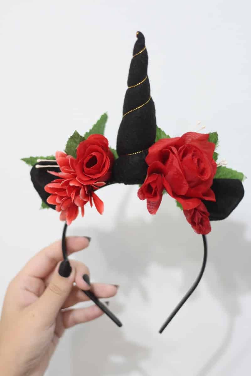 tiara unicornio com rosas