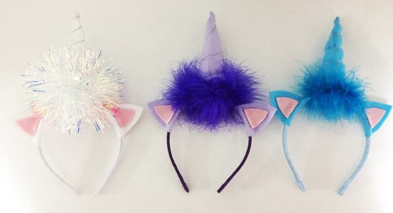 tiara unicornio com pompom