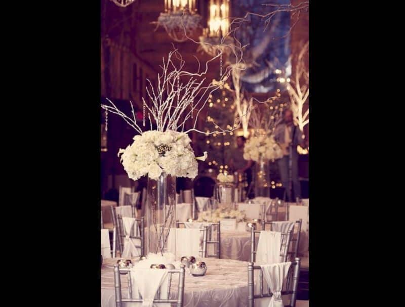 decor de casamento com galhos