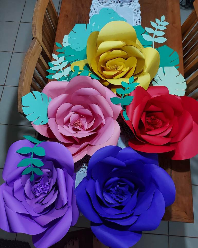 flores coloridas cartolina