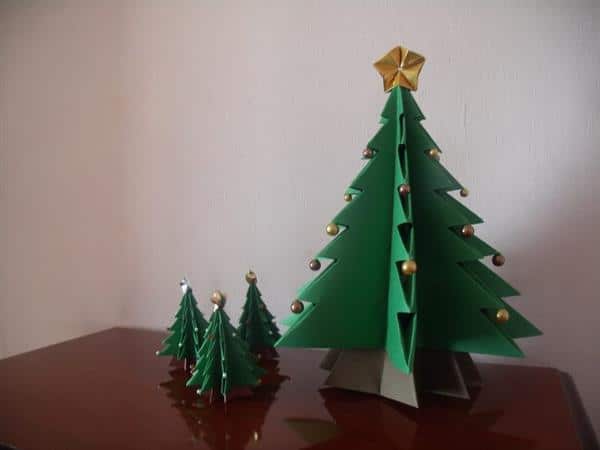 Arvore-de-Natal-de-papel