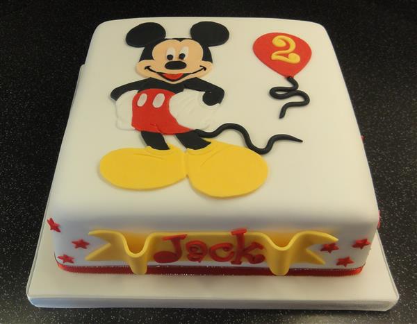 mickey-mouse-cake