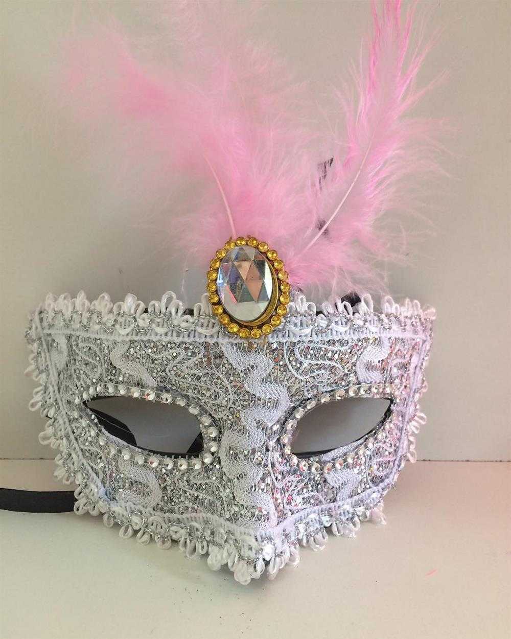 +80 Modelos de máscaras de Carnaval 2020: arrase na folia - Artesanato