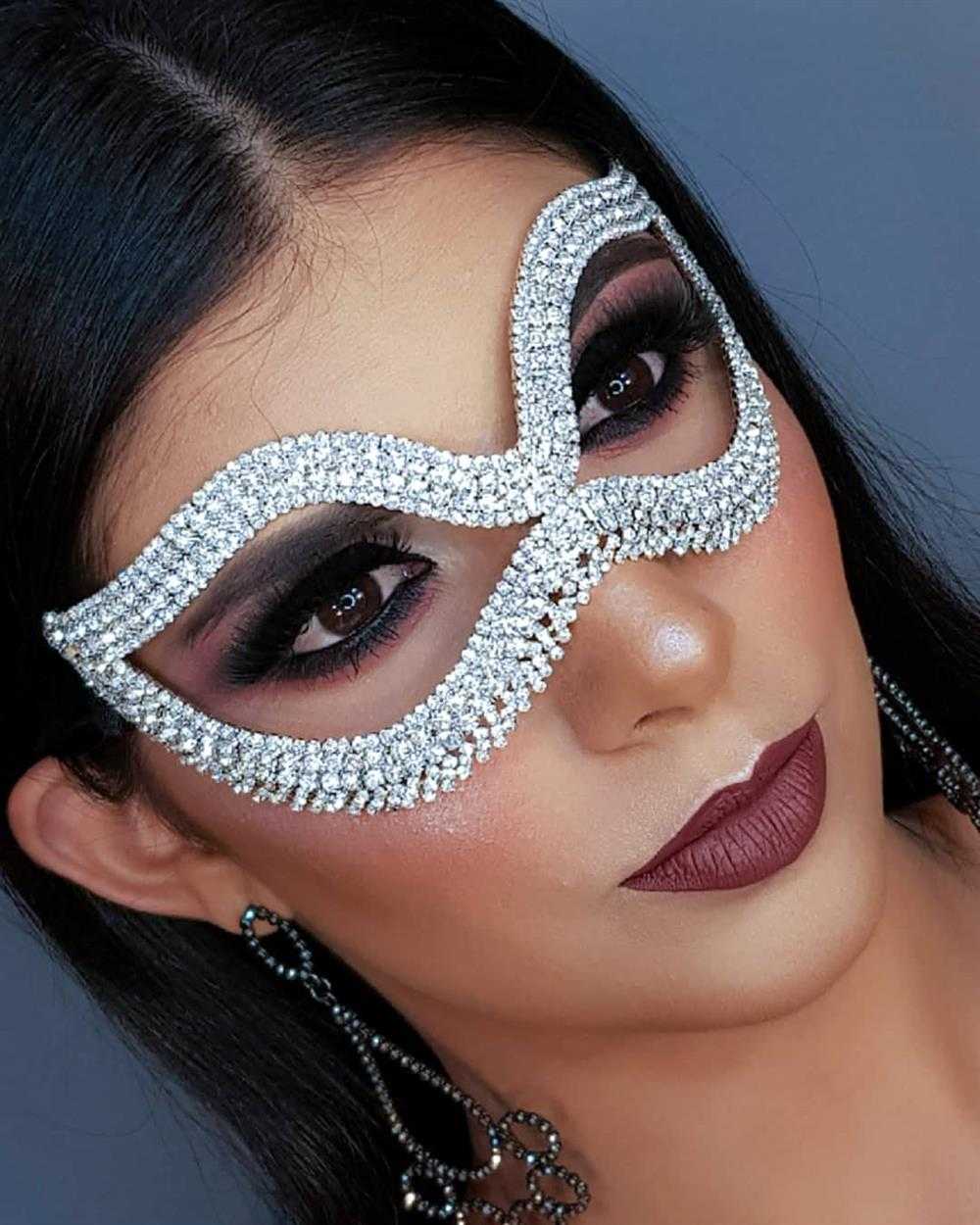 mascara de carnaval em strass