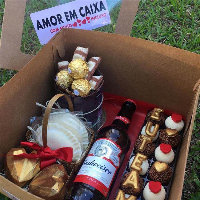 festa na caixa com cerveja