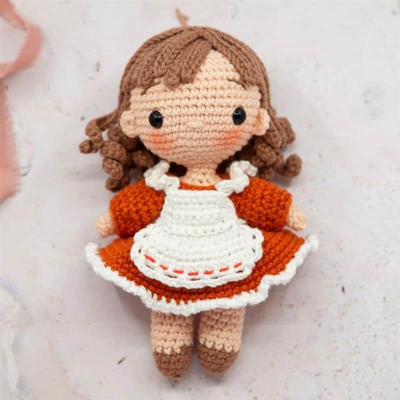 bonequinha amigurumi