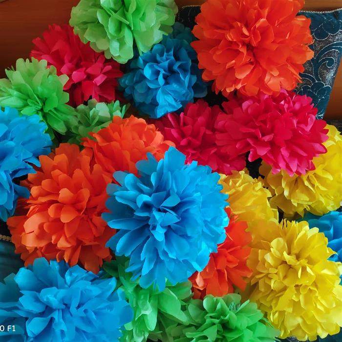 flores de papel de seda