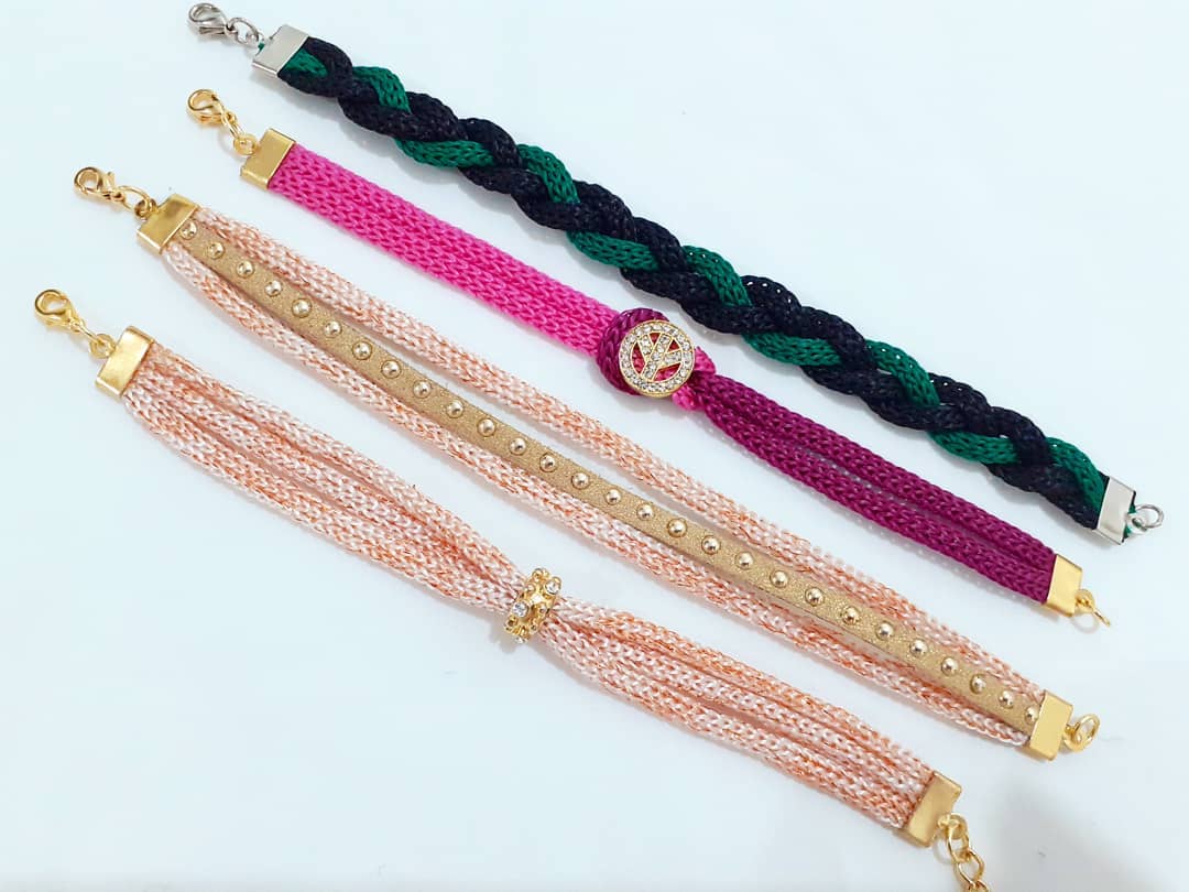 braceletes