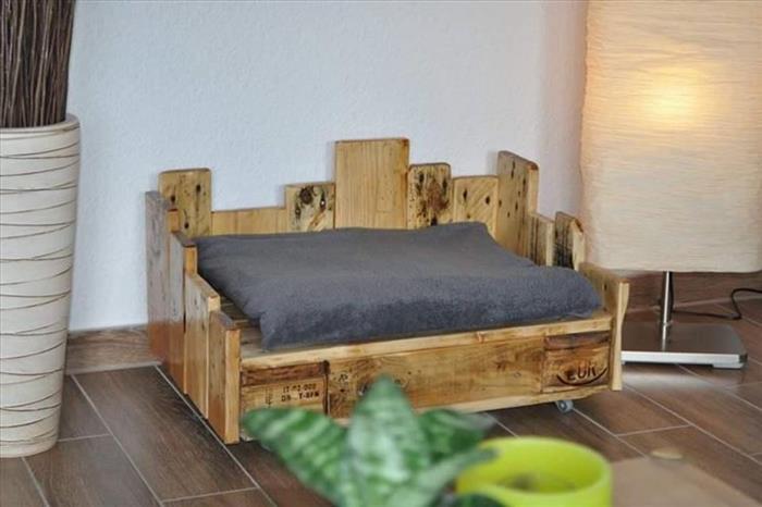 cama de pallet para cachorro