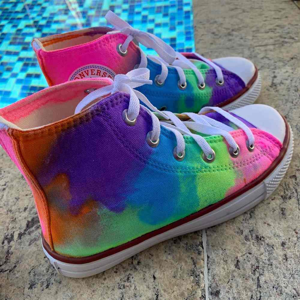 tenis tie dye all star