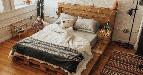 cabeceira de cama de pallet completa