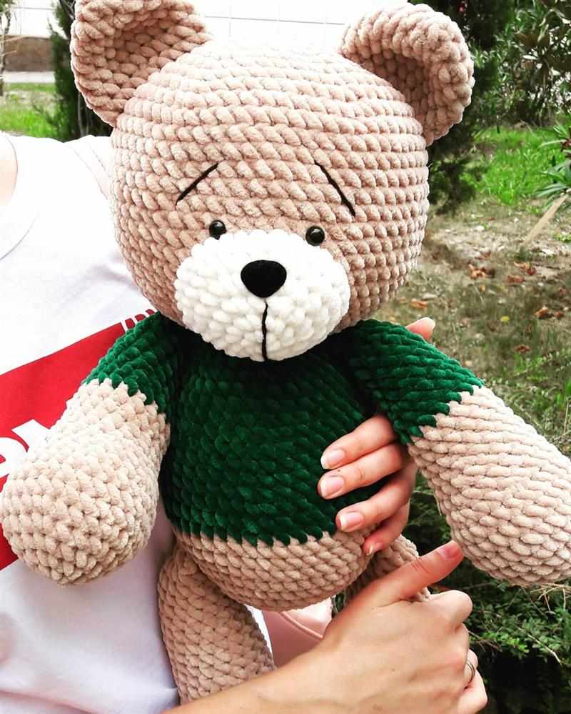 Urso amigurumi gigante 