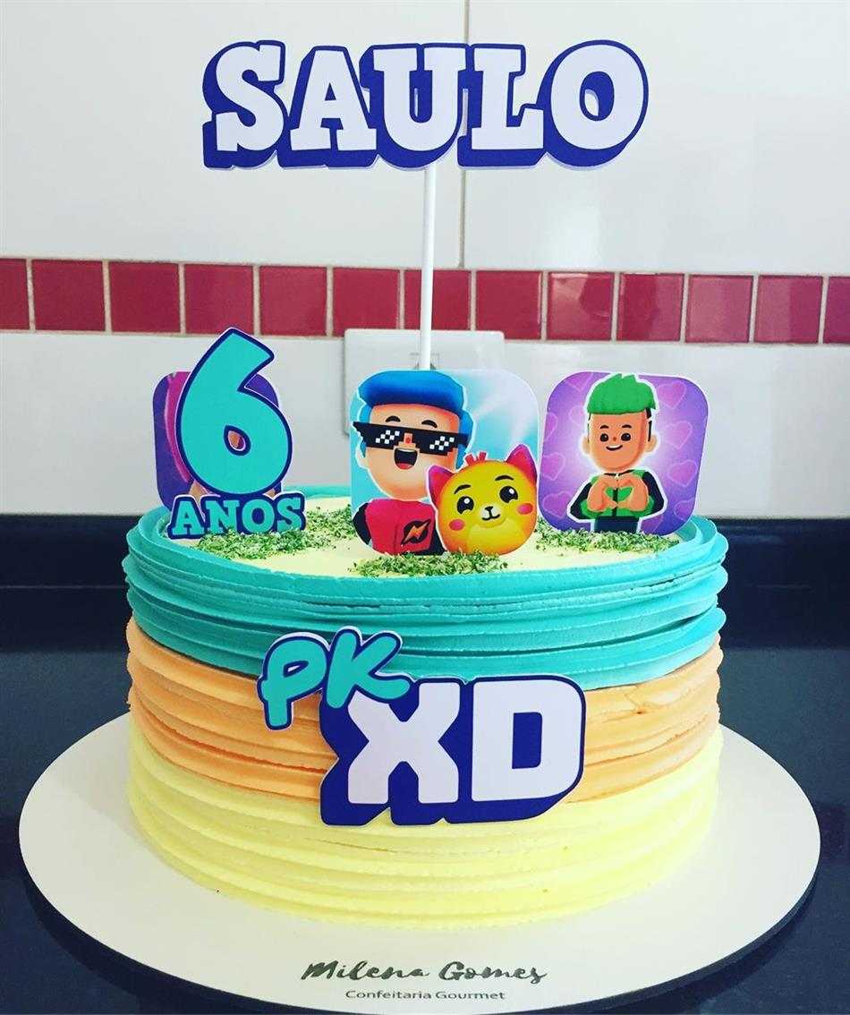 Bolo de aniversário PK XD