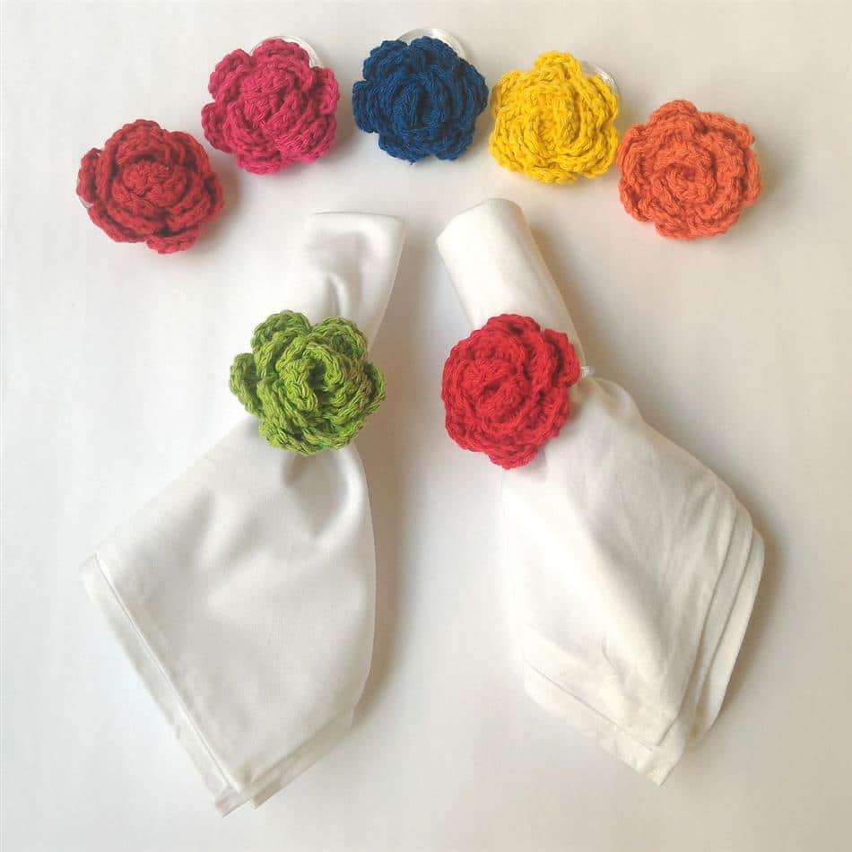 flores de croche coloridas